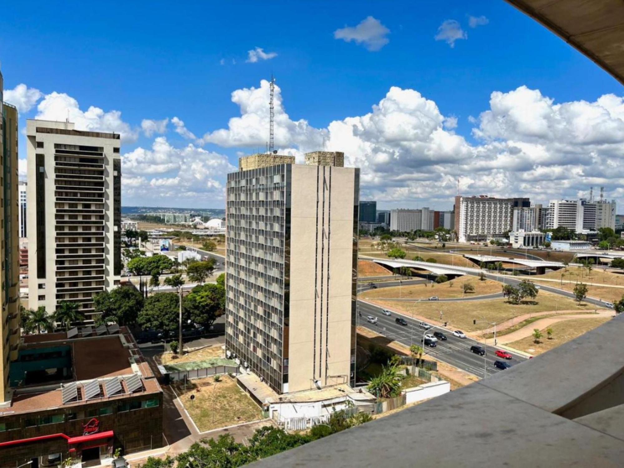 Apartment Flat Particular Encantador No Coracao De Bsb - Shn *